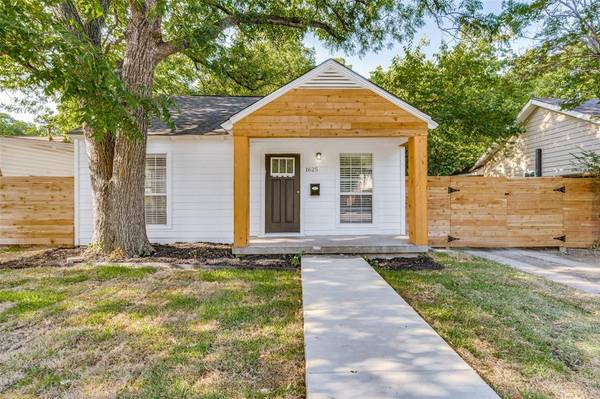 1625 Pine Street, Grand Prairie, TX 75050