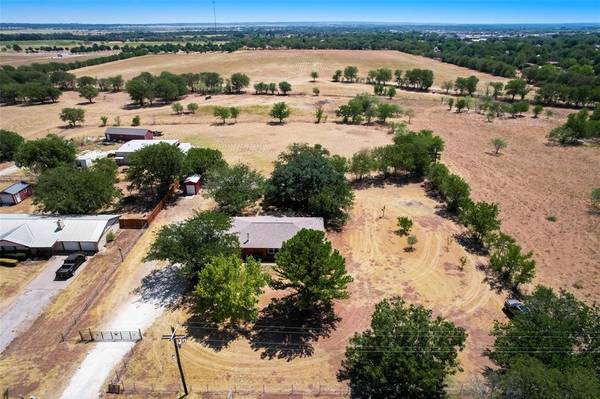 600 Tower Road, Rio Vista, TX 76093