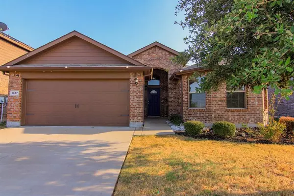 2617 Clarks Mill Lane, Fort Worth, TX 76123