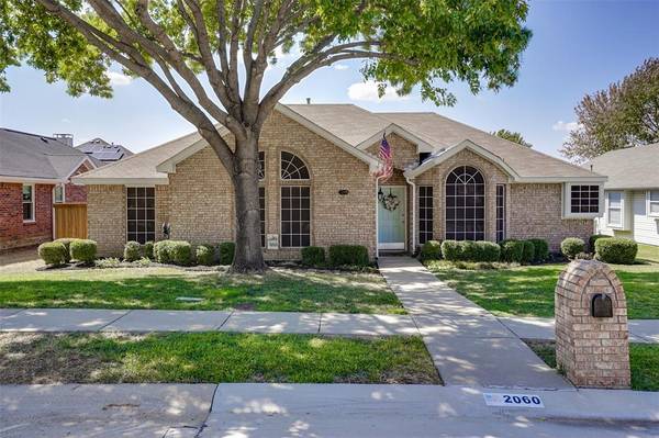 2060 Heather Glen Drive, Lewisville, TX 75067