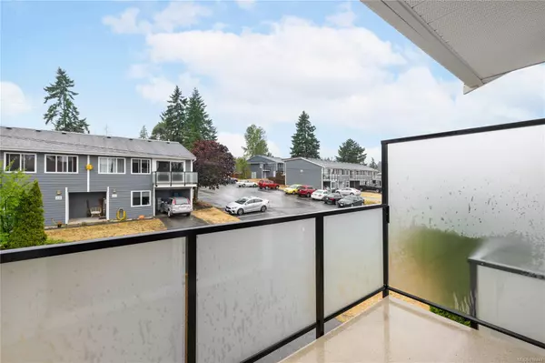 Nanaimo, BC V9R 1A8,507 Ninth St #36