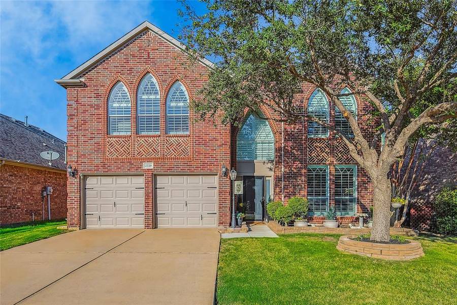 2729 Thorncreek Lane, Fort Worth, TX 76177