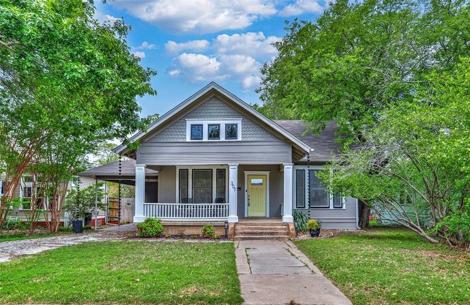 307 S Dixon Street, Gainesville, TX 76240