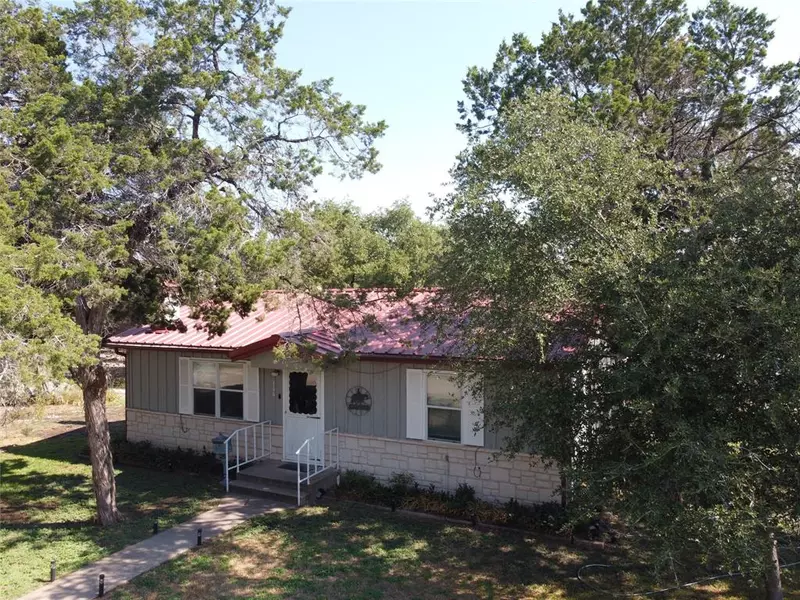 166 Pinto Ridge, Whitney, TX 76692