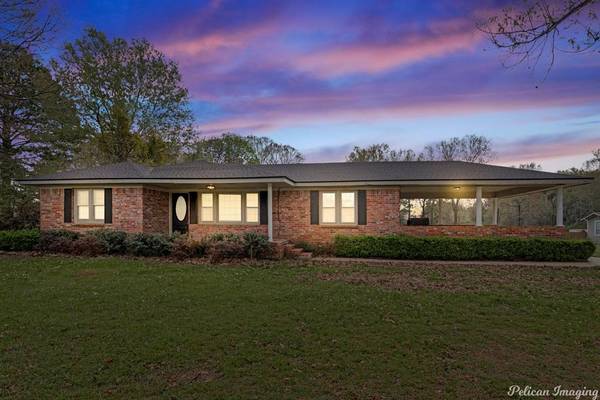 323 Thornton Road, Stonewall, LA 71078