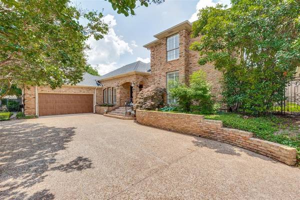 14962 Trafalgar Court, Addison, TX 75254