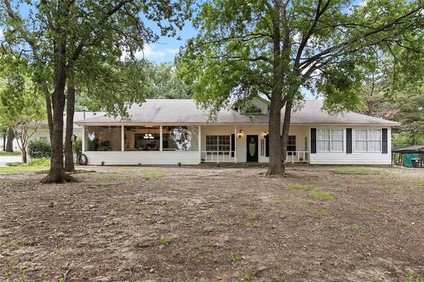 2637 County Road 2510, Quinlan, TX 75474