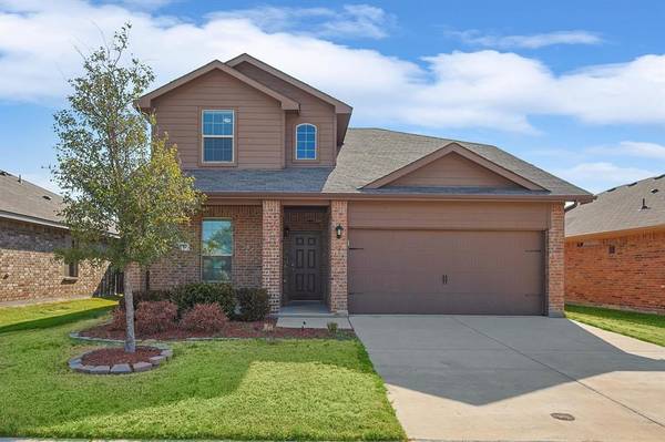 1117 Emerald Leaf Drive,  Azle,  TX 76020