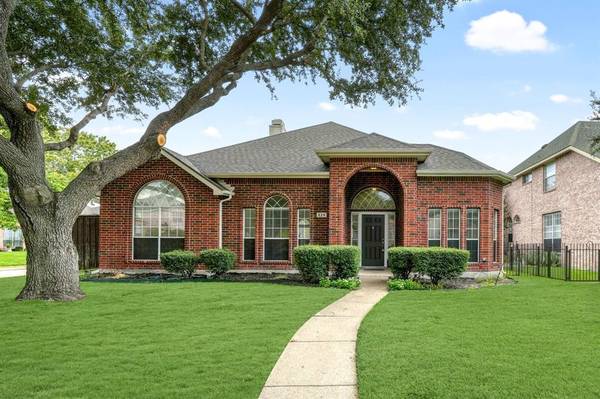 825 Lanshire Court, Mesquite, TX 75149