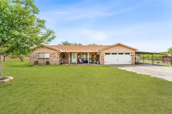 Springtown, TX 76082,892 Highland Circle