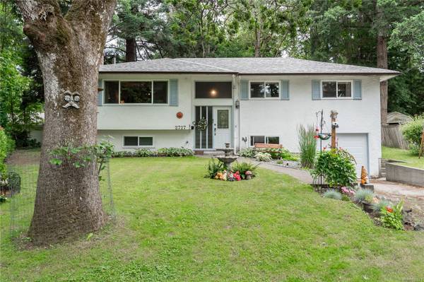 Langford, BC V9B 3K5,2727 Vantilburg Cres