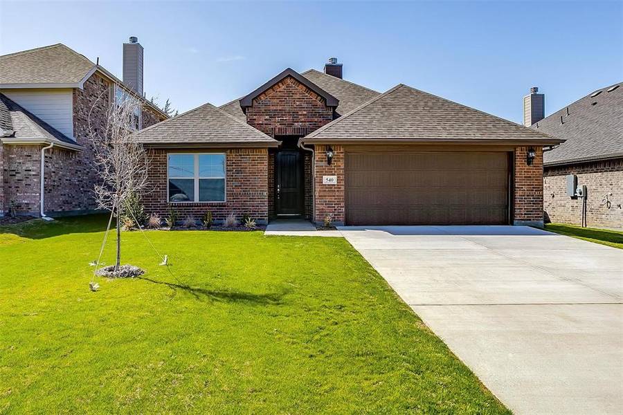 540 Lela Circle, Keene, TX 76059