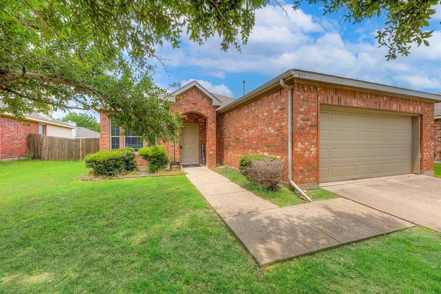 287 Big Bear Drive, Melissa, TX 75454