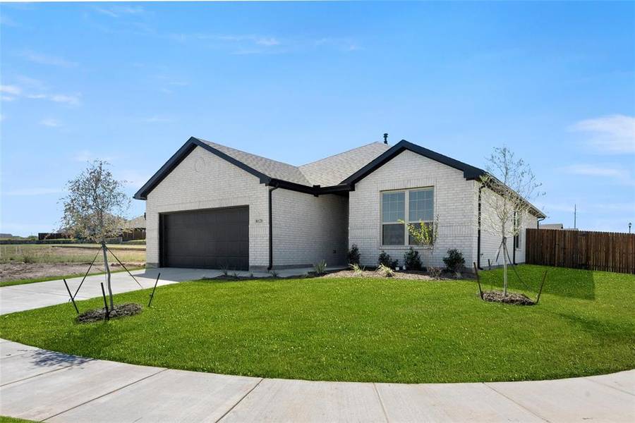 8121 Korat Vista, Godley, TX 76044