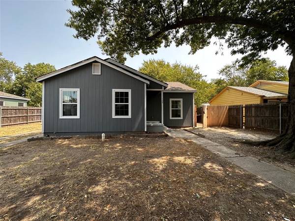 108 Wade Street,  Terrell,  TX 75160