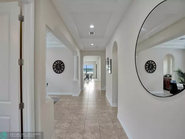 Parkland, FL 33076,8610 W Watercrest Cir