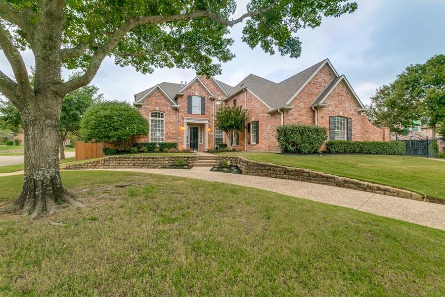 210 Manor Place, Southlake, TX 76092