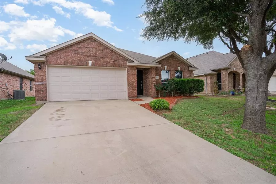 124 Valley View Drive, Waxahachie, TX 75167