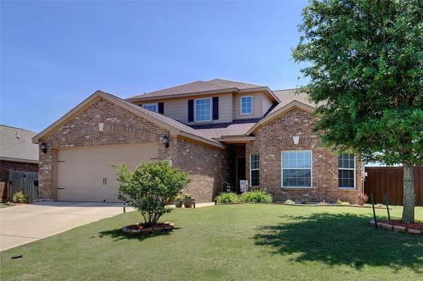 112 Eider Drive, Sanger, TX 76266