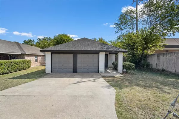 Desoto, TX 75115,108 Alpine Drive