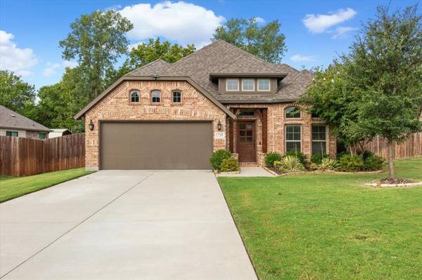 1704 Southridge Drive, Van Alstyne, TX 75495