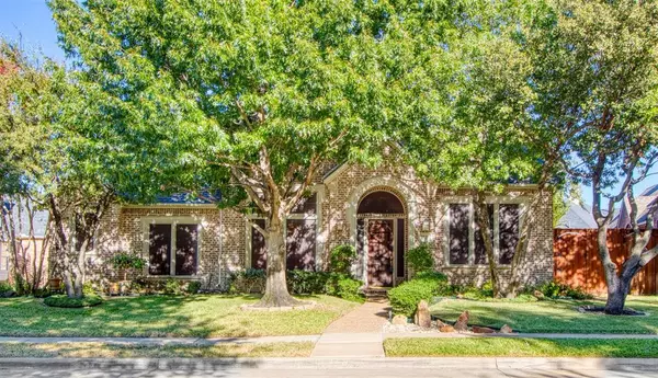 5820 Greenwyck Drive,  Plano,  TX 75093