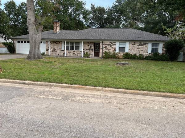 438 PAMELA Drive, Mineola, TX 75773