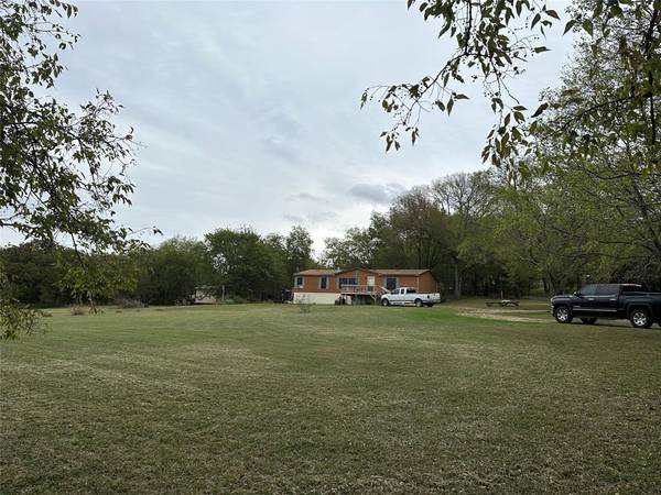 226 County Road 3701,  Quinlan,  TX 75474