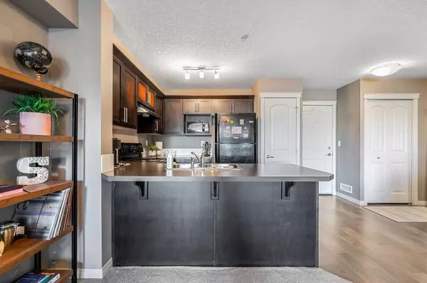 Calgary, AB T3K0Y6,130 Panatella ST NW #2308