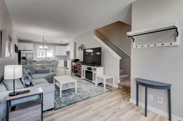 Calgary, AB T3M2V5,131 Cranbrook WALK SE