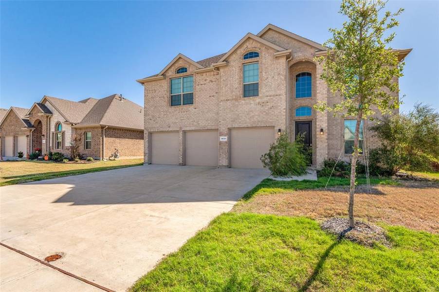 3631 Wintergreen Street, Grand Prairie, TX 76065