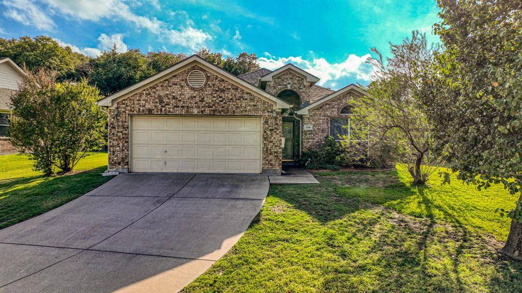 2406 Scotts Meadow Court, Weatherford, TX 76087