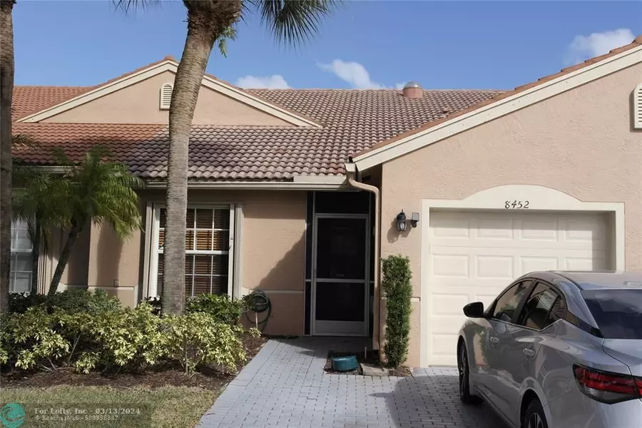 8452 LOGIA CIRCLE  #8452, Boynton Beach, FL 33472