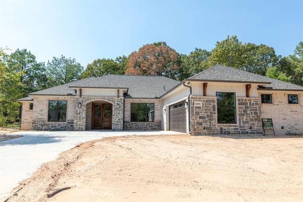 14483 Meadow Glen, Lindale, TX 75771