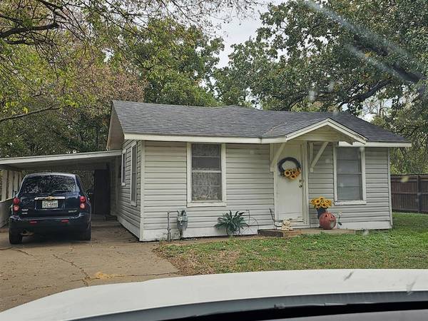 207 Pine Street, Keene, TX 76059