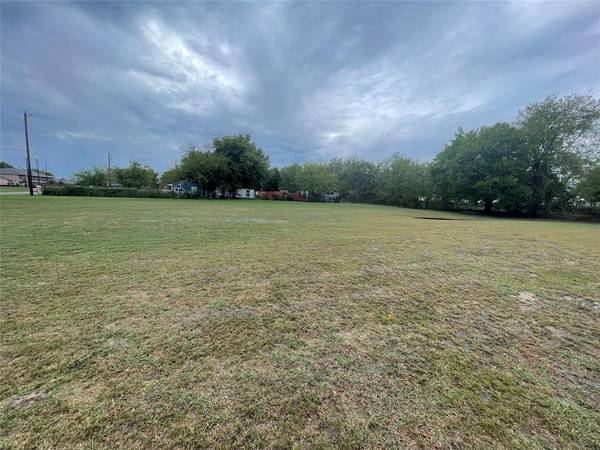 8344 Private Road 2279, Quinlan, TX 75474