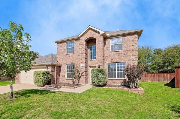 5017 Carrotwood Drive, Fort Worth, TX 76244