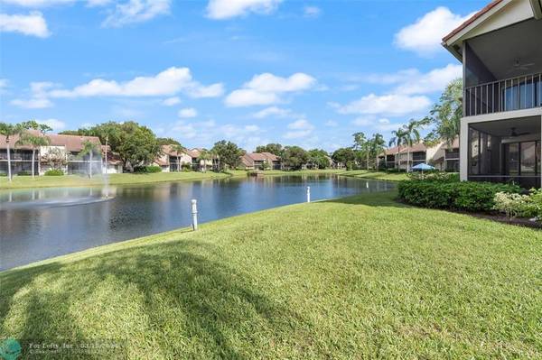 5771 Coach House Cir  #A, Boca Raton, FL 33486