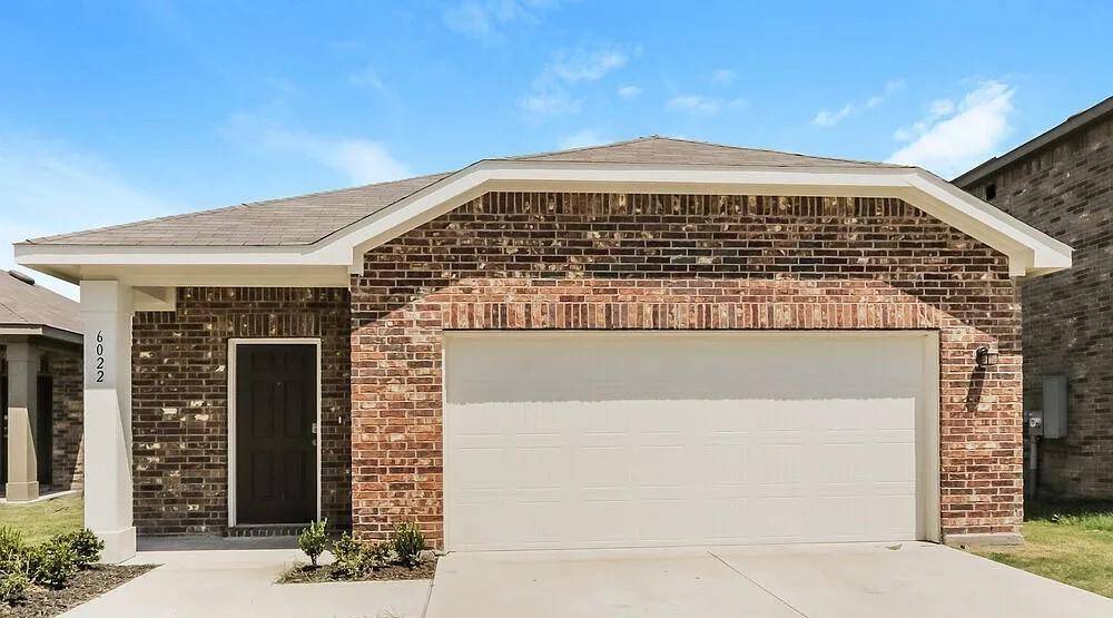 6022 Mojave Drive, Forney, TX 75126