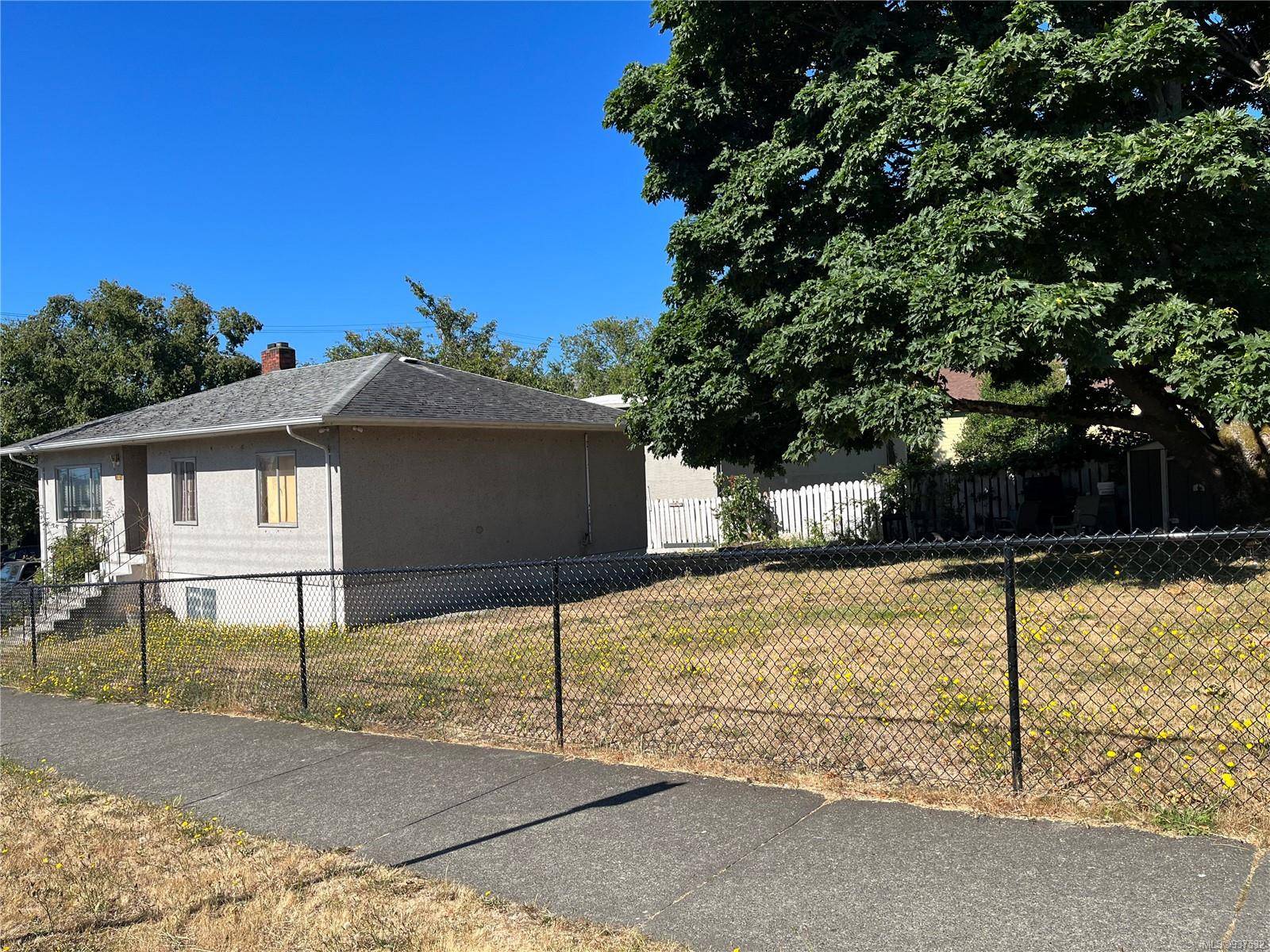 Victoria, BC V9A 3T8,710 Catherine St