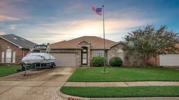 161 Hirth Drive, Crowley, TX 76036