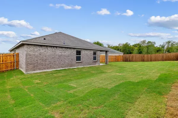 Anna, TX 75409,105 Ginger Avenue