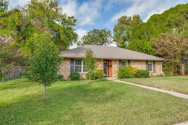 1101 N Cottonwood Drive, Richardson, TX 75080