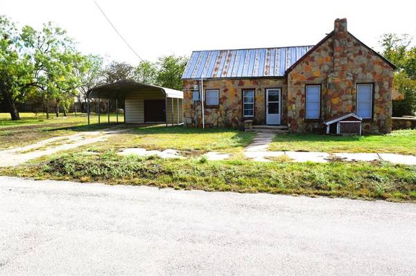 1101 S Concho, Coleman, TX 76834