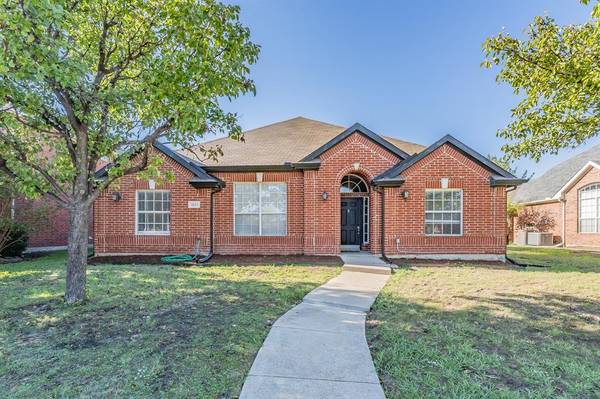 3813 Harrison Drive, Carrollton, TX 75010