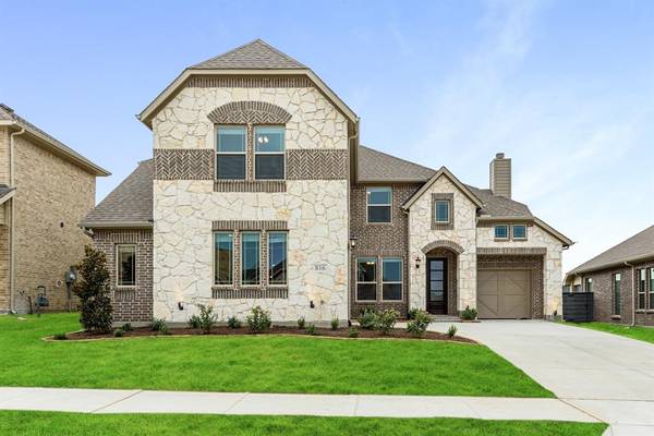 816 Blue Yucca Lane, Little Elm, TX 76227