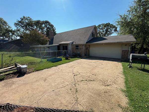 Grand Saline, TX 75140,519 Clearwater Road