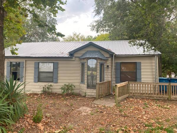 312 Katherine Street,  Winnsboro,  TX 75494