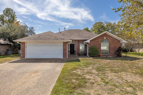 20230 Bluegrass Circle, Flint, TX 75762