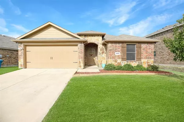 2008 Grimes Drive, Forney, TX 75126